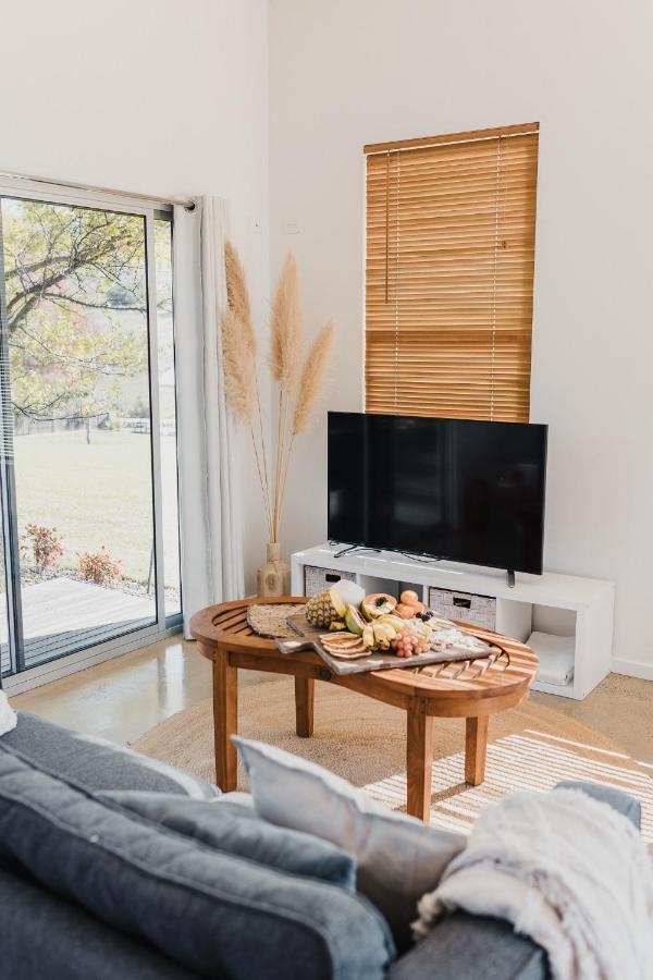 Appartamento S T U D I O 22 Peaceful Retreat With Garden Views Port Lincoln Esterno foto