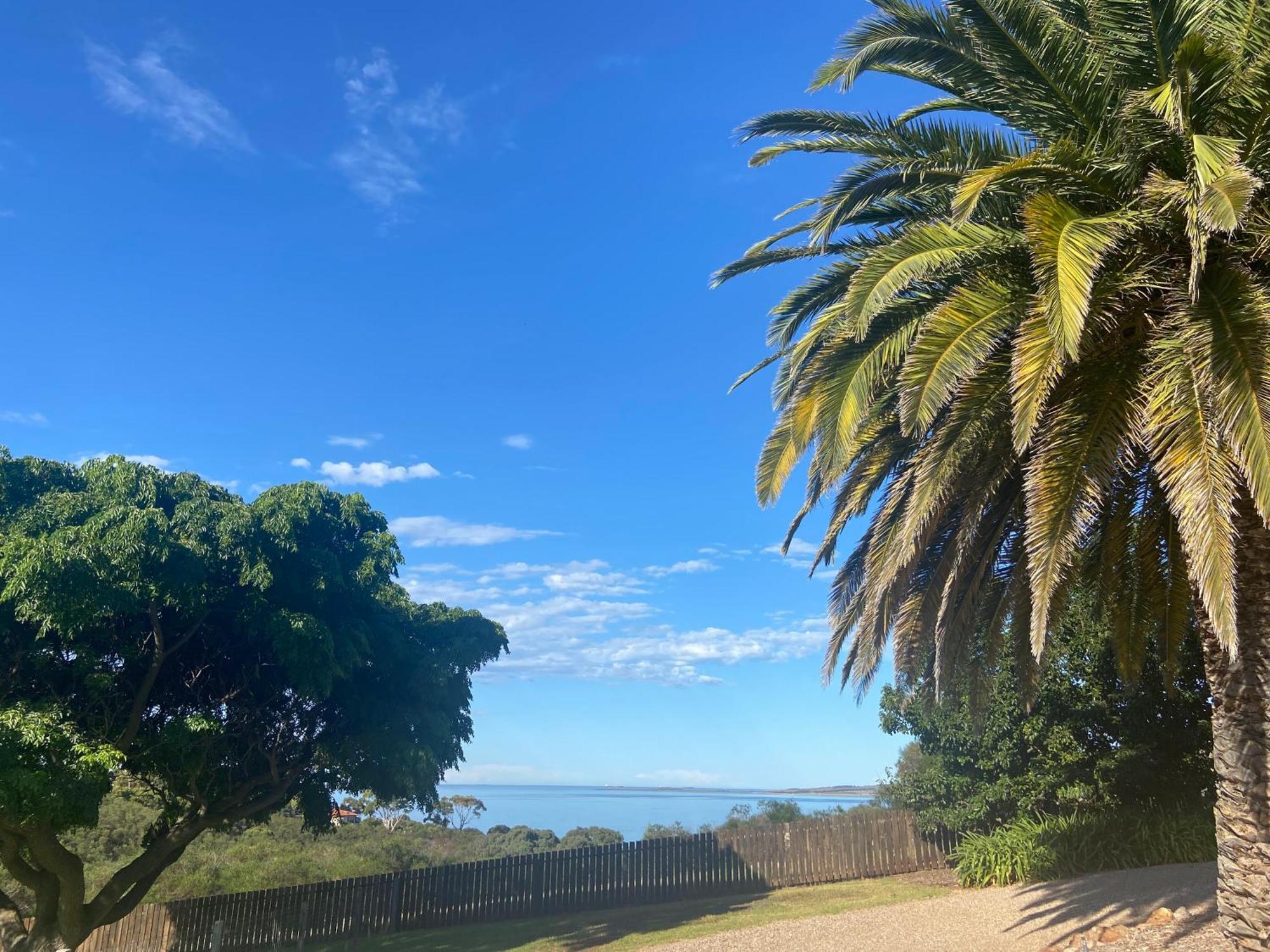 Appartamento S T U D I O 22 Peaceful Retreat With Garden Views Port Lincoln Esterno foto